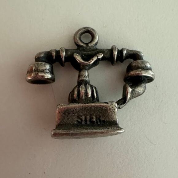 Sterling Silver Vintage Antique Telephone Charm - Picture 2 of 3